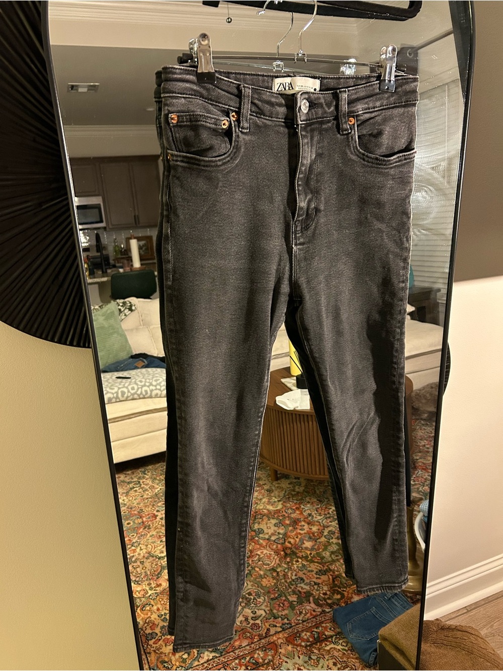 Zara Black Skinny High-Rise Jeans